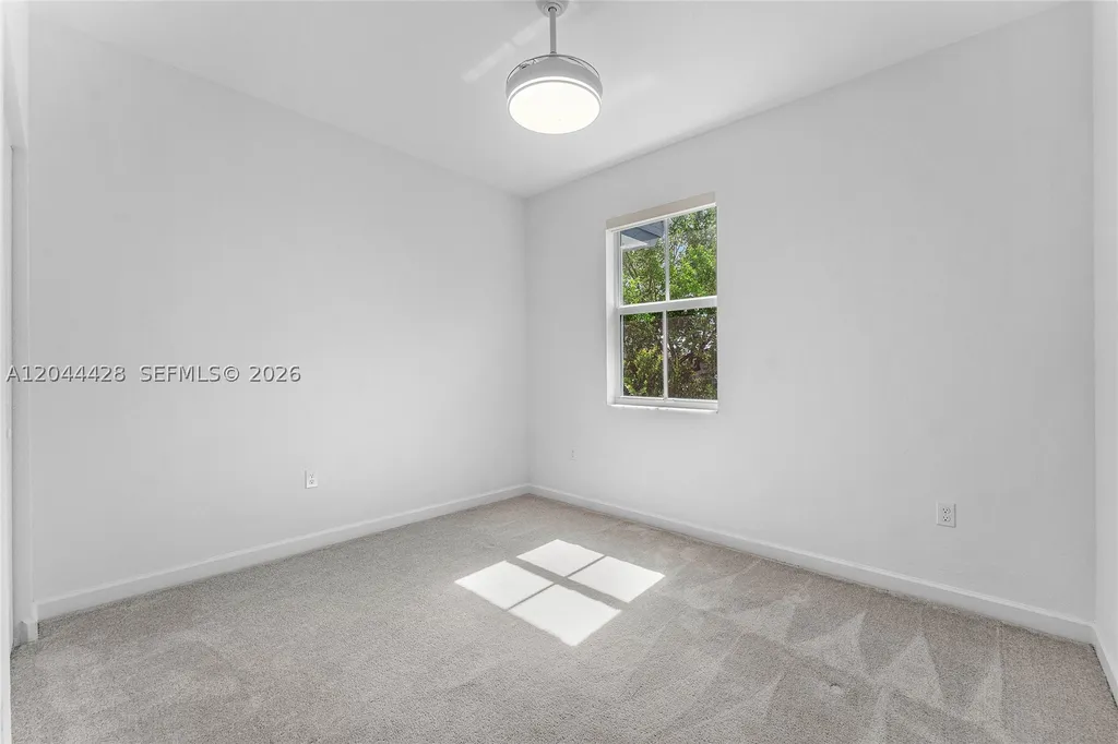 4669 NW 118th Avenue Coral Springs FL 33076