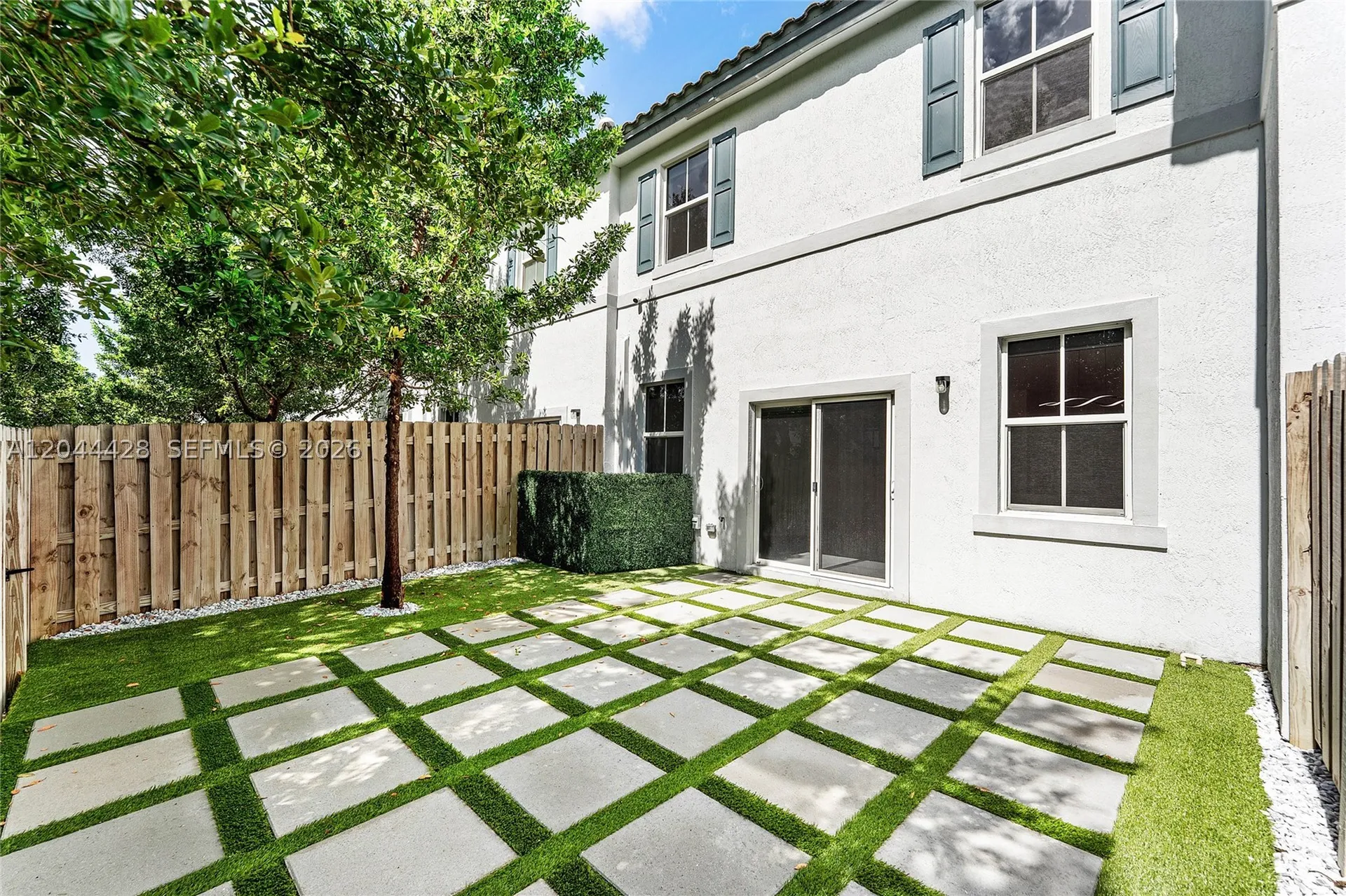 4669 NW 118th Avenue Coral Springs FL 33076