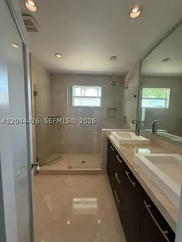 1047 NE 84th Street Miami FL 33138