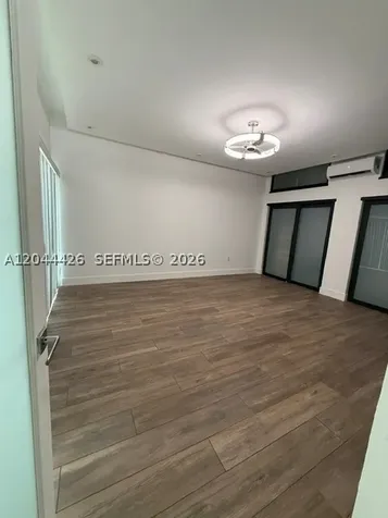 1047 NE 84th Street Miami FL 33138