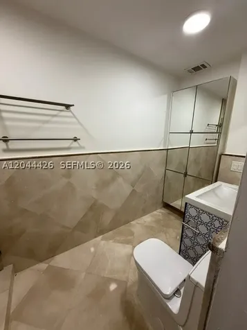 1047 NE 84th Street Miami FL 33138