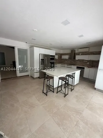 1047 NE 84th Street Miami FL 33138