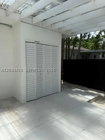 1047 NE 84th Street Miami FL 33138