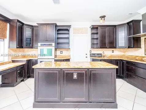 351 SW 184th Terrace Pembroke Pines FL 33029