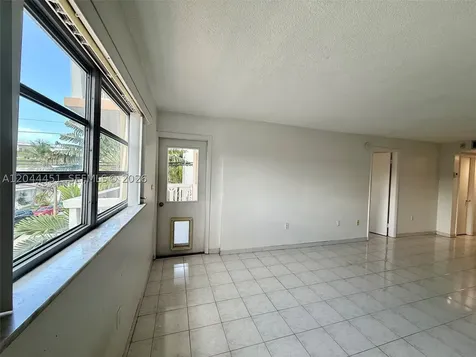 1575 Euclid Avenue Miami Beach FL 33139