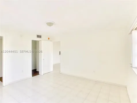 1575 Euclid Avenue Miami Beach FL 33139