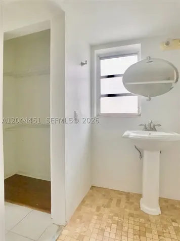1575 Euclid Avenue Miami Beach FL 33139