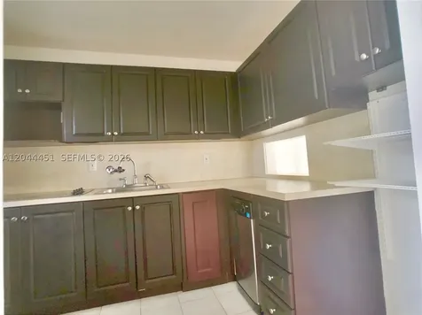 1575 Euclid Avenue Miami Beach FL 33139