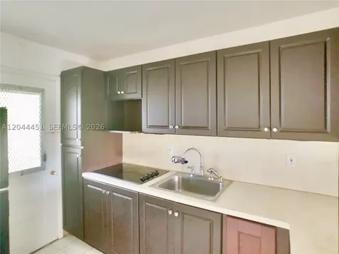 1575 Euclid Avenue Miami Beach FL 33139