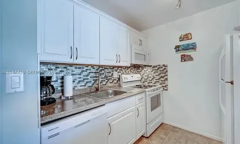 4658 Bougainvilla Drive Lauderdale By The Sea FL 33308