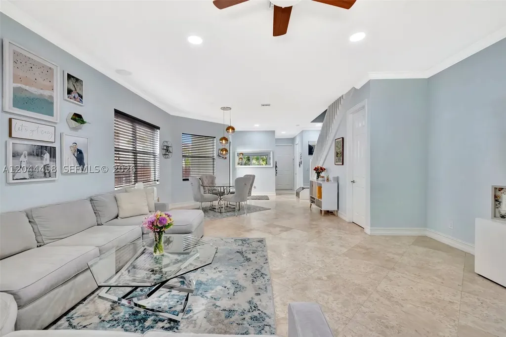 853 SW 11th Court Fort Lauderdale FL 33315