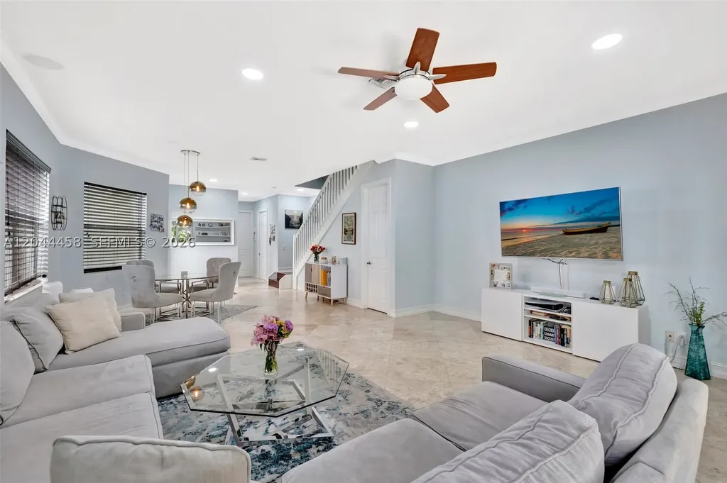 853 SW 11th Court Fort Lauderdale FL 33315