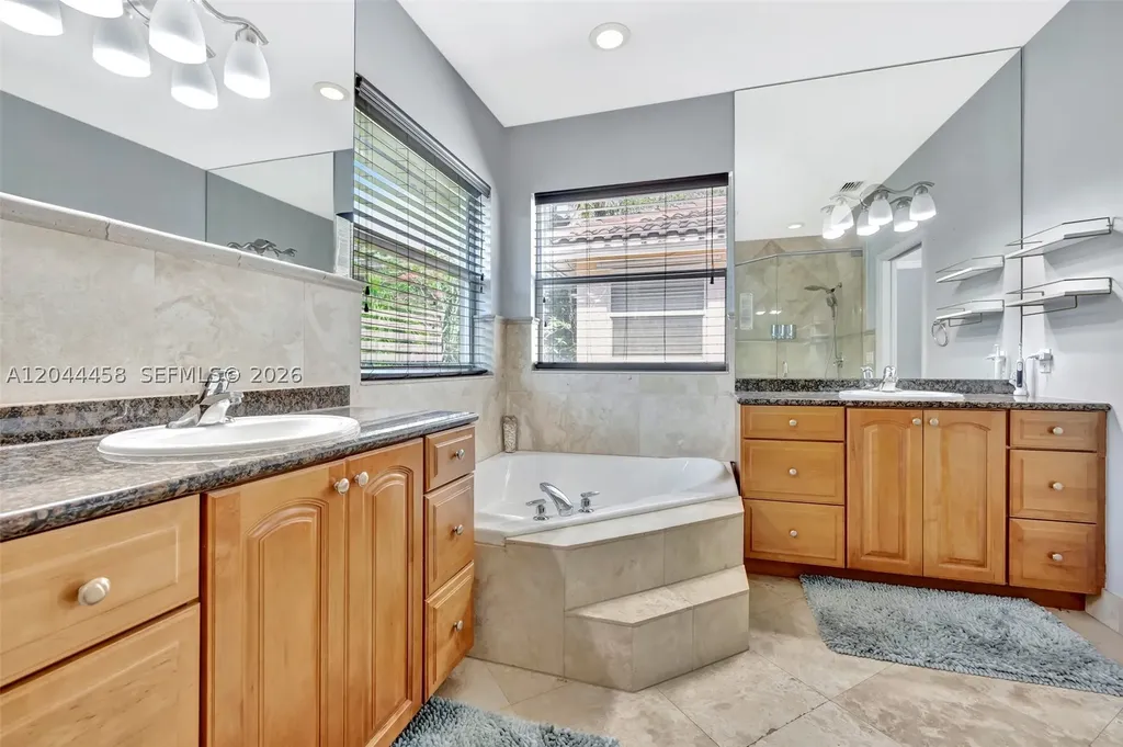 853 SW 11th Court Fort Lauderdale FL 33315