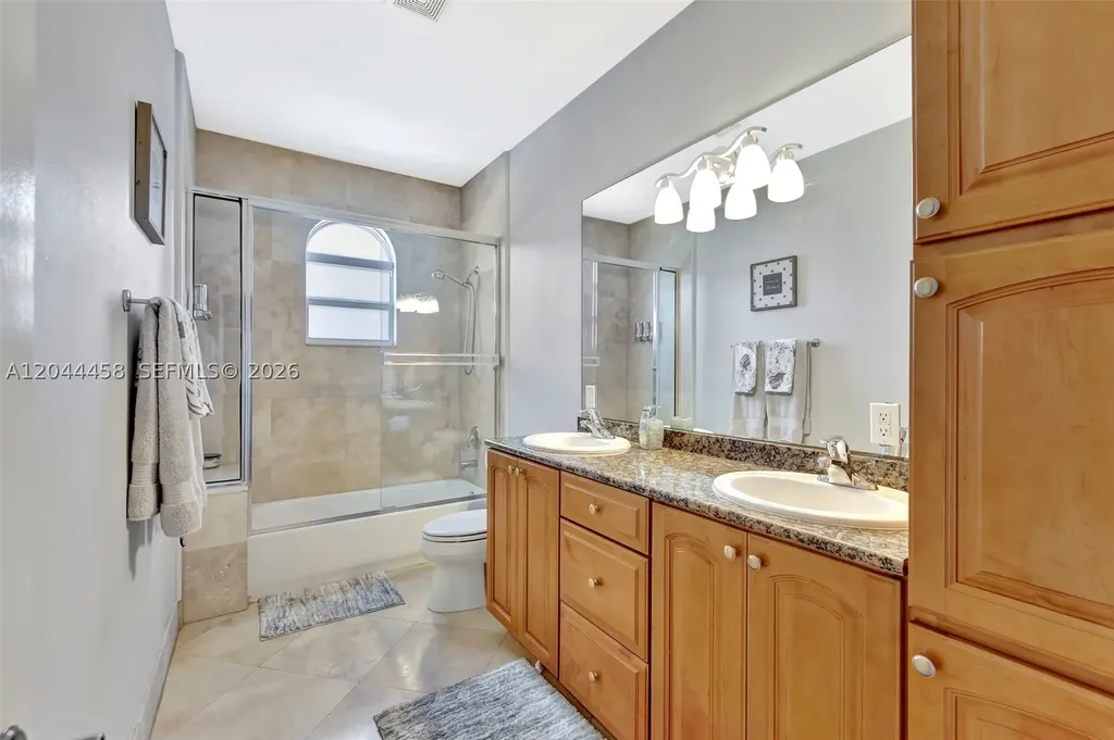 853 SW 11th Court Fort Lauderdale FL 33315