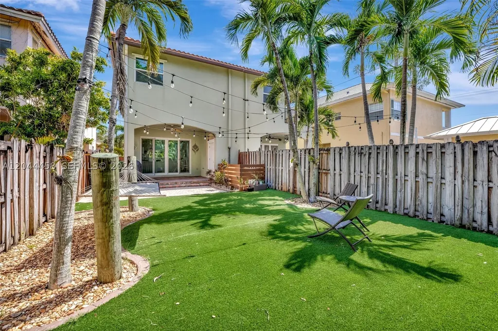 853 SW 11th Court Fort Lauderdale FL 33315