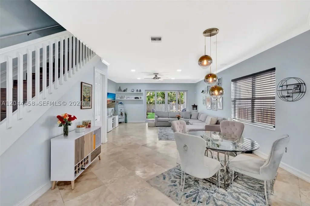 853 SW 11th Court Fort Lauderdale FL 33315