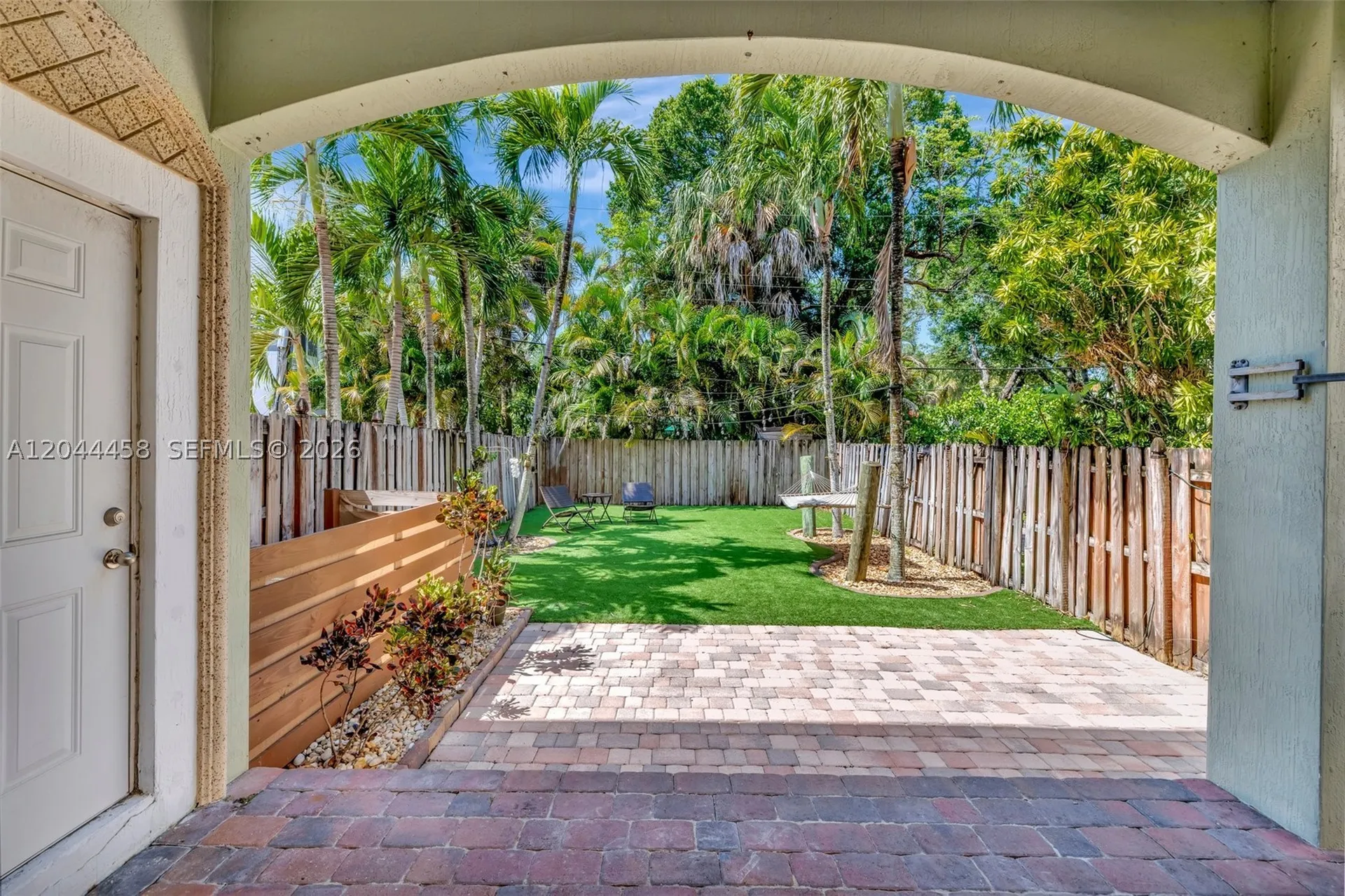853 SW 11th Court Fort Lauderdale FL 33315