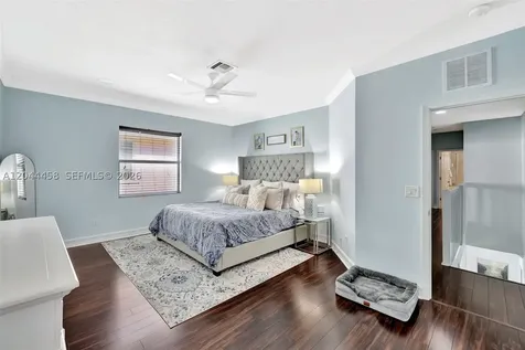 853 SW 11th Court Fort Lauderdale FL 33315