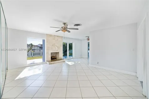 Oakland Park FL 33309