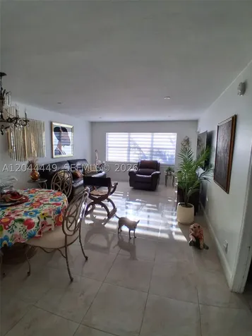410 SE 2nd Street Hallandale Beach FL 33009