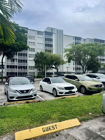 1780 NE 191st Street Miami FL 33179