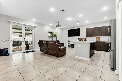13361 SW 274th Terrace Homestead FL 33032