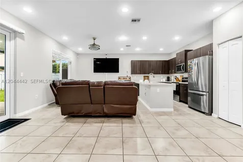 13361 SW 274th Terrace Homestead FL 33032