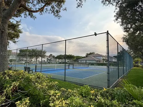 829 NW 208th Way Pembroke Pines FL 33029