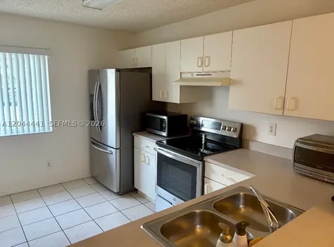 829 NW 208th Way Pembroke Pines FL 33029