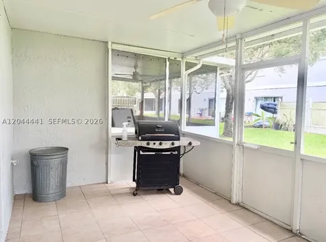 829 NW 208th Way Pembroke Pines FL 33029