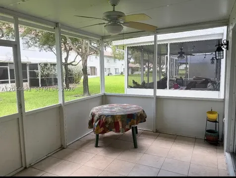 829 NW 208th Way Pembroke Pines FL 33029