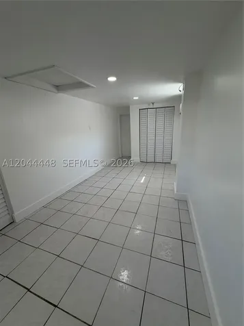 North Miami Beach FL 33162
