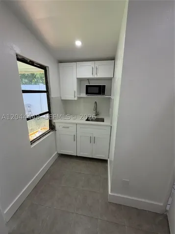 North Miami Beach FL 33162
