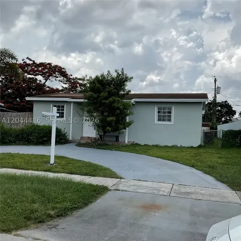 7395 Garfield Street Hollywood FL 33024