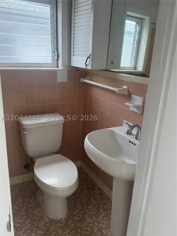 3271 (REAR 1-bedroom) NW 15th Street Miami FL 33125
