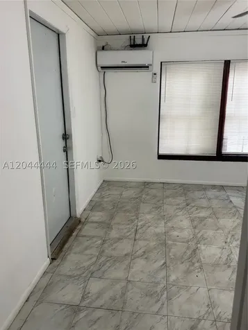3271 (REAR 1-bedroom) NW 15th Street Miami FL 33125