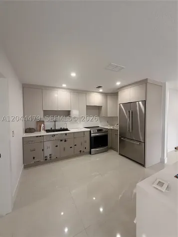 191 SE 6th Avenue Hialeah FL 33010