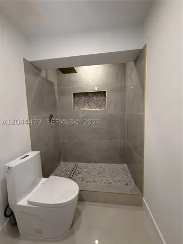 191 SE 6th Avenue Hialeah FL 33010