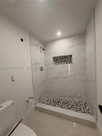 191 SE 6th Avenue Hialeah FL 33010