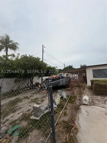 191 SE 6th Avenue Hialeah FL 33010
