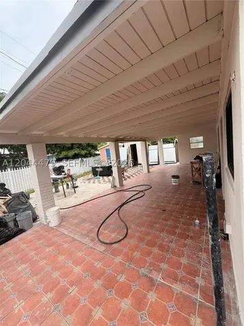 191 SE 6th Avenue Hialeah FL 33010