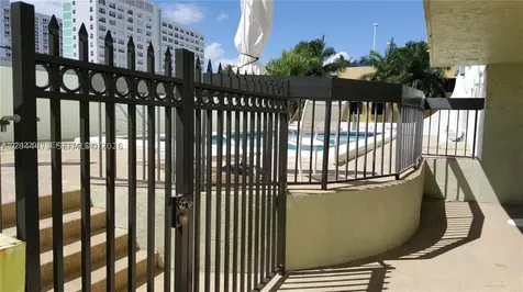 1345 West Avenue Miami Beach FL 33139