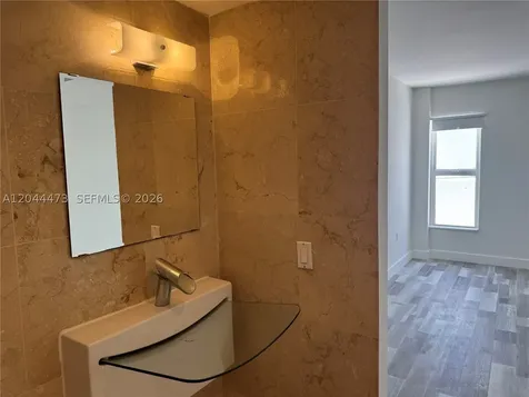 1345 West Avenue Miami Beach FL 33139