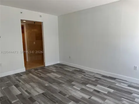 1345 West Avenue Miami Beach FL 33139