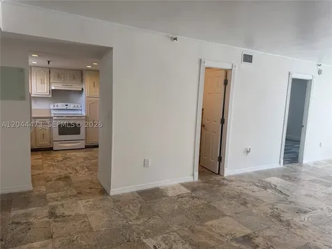 1345 West Avenue Miami Beach FL 33139