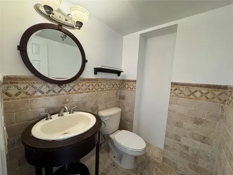 1345 West Avenue Miami Beach FL 33139