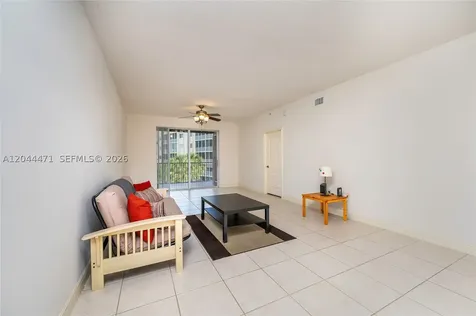 10750 NW 66th Street Doral FL 33178