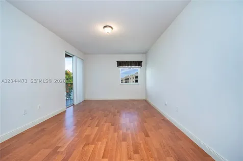 10750 NW 66th Street Doral FL 33178