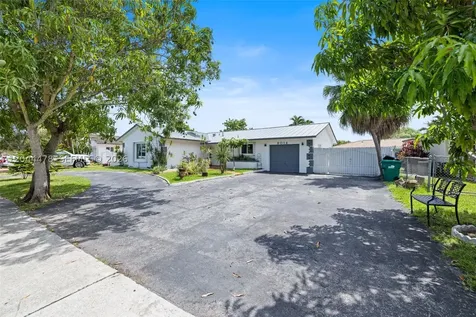 8014 SW 133rd Court Miami FL 33183