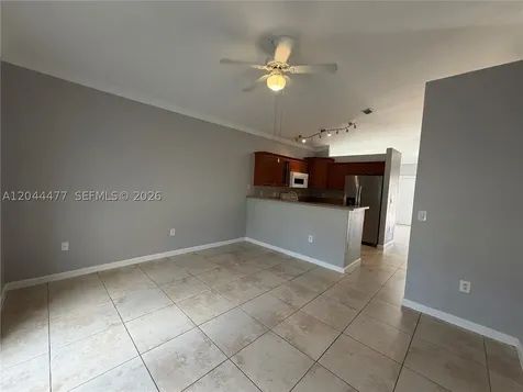 7753 NW 201st Terrace Hialeah FL 33015